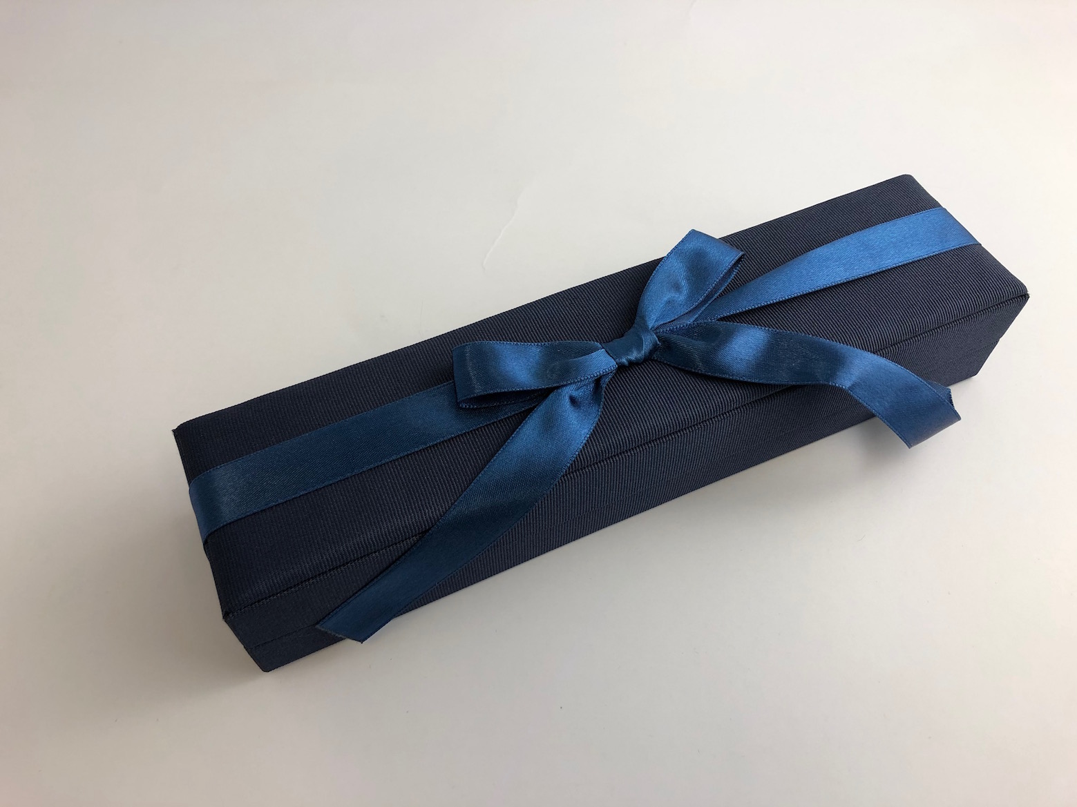 Blue Ribbon Bracelet Box