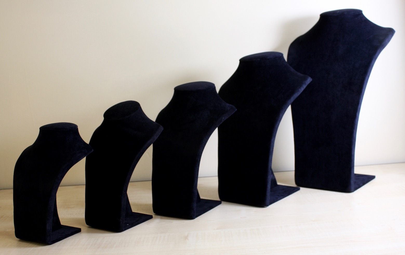 Black Suede Jewellery Display Stands & Trays Products Platinum